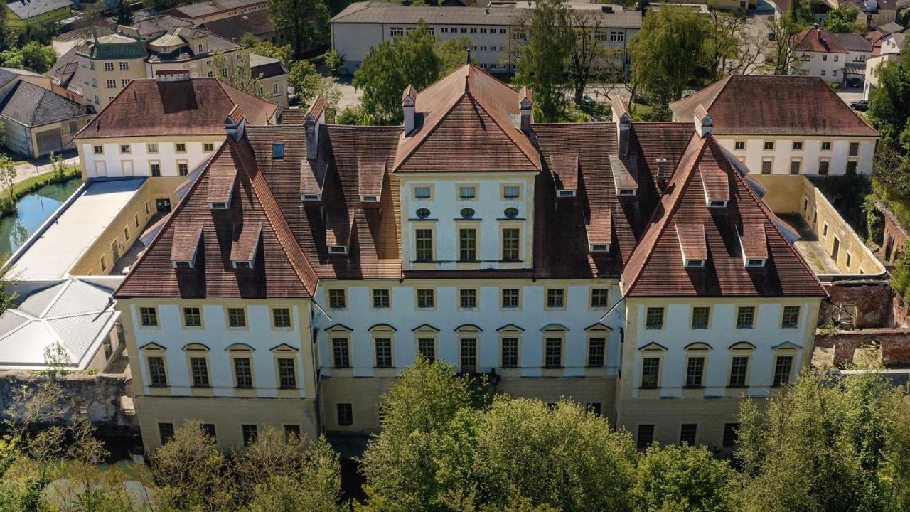 Innviertler Versailles Aurolzmunster المظهر الخارجي الصورة